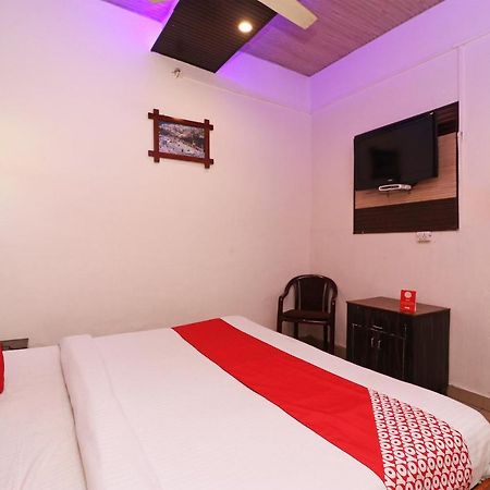 מומביי Oyo 77137 Hotle Castle Inn מראה חיצוני תמונה