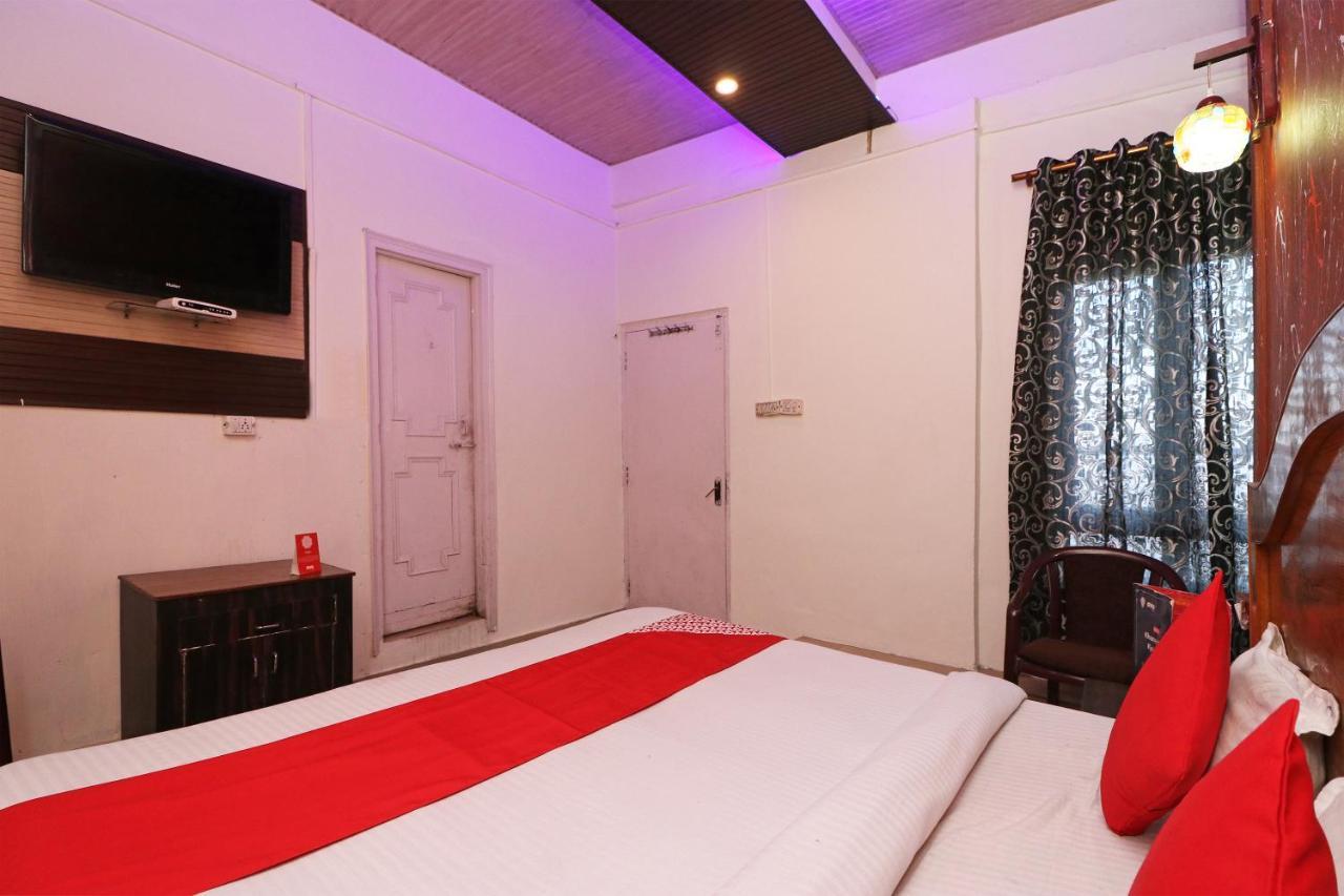 מומביי Oyo 77137 Hotle Castle Inn מראה חיצוני תמונה